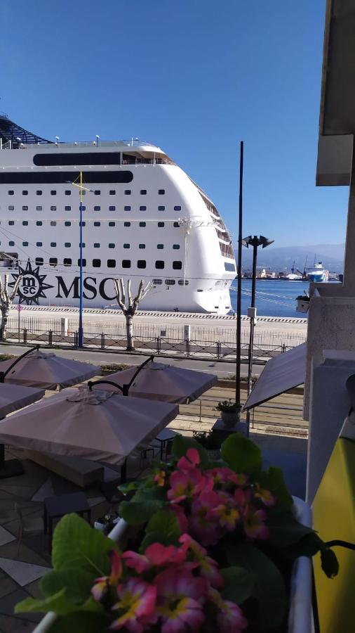 B&B Margherita Messina Kültér fotó