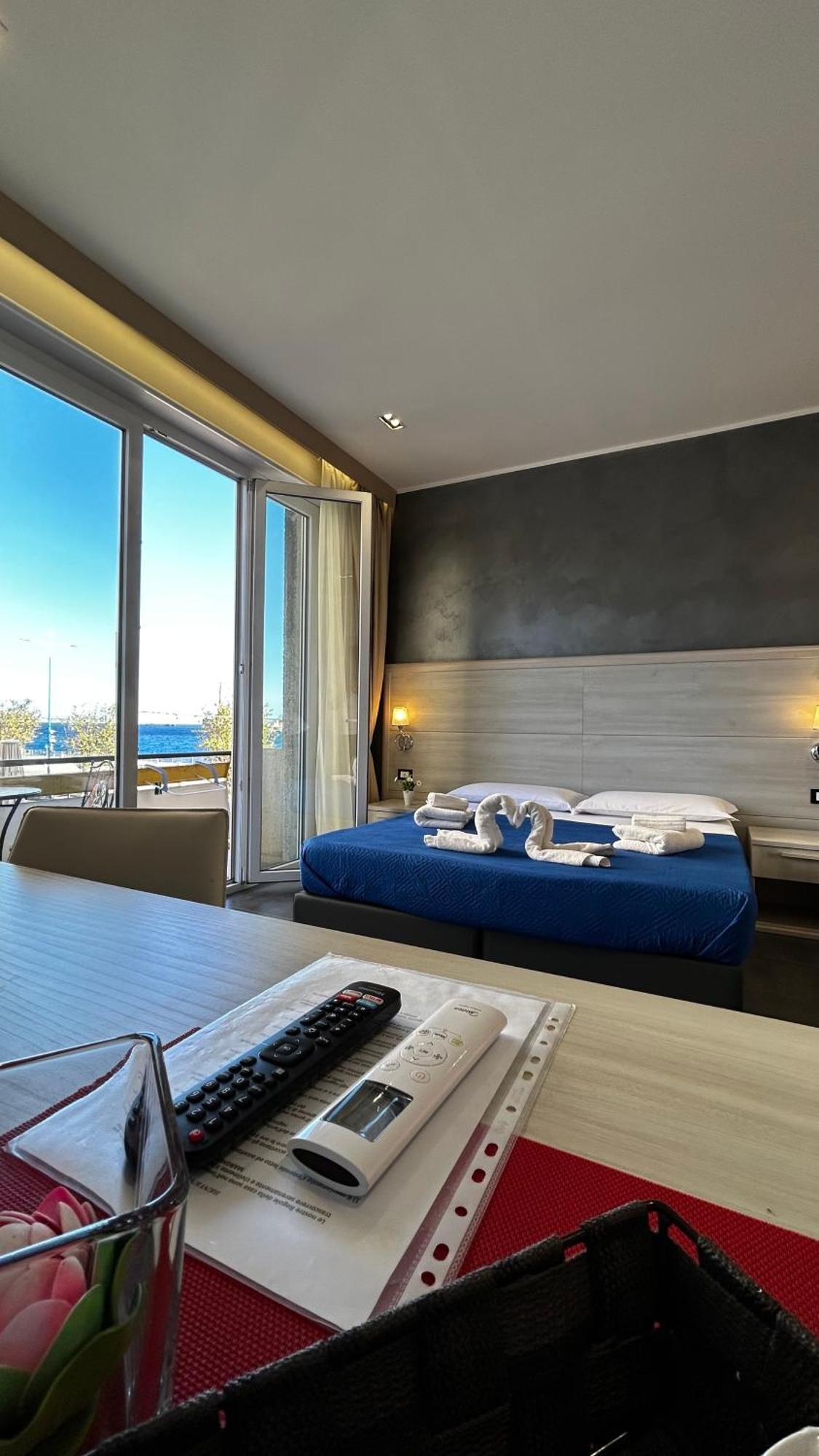 B&B Margherita Messina Kültér fotó